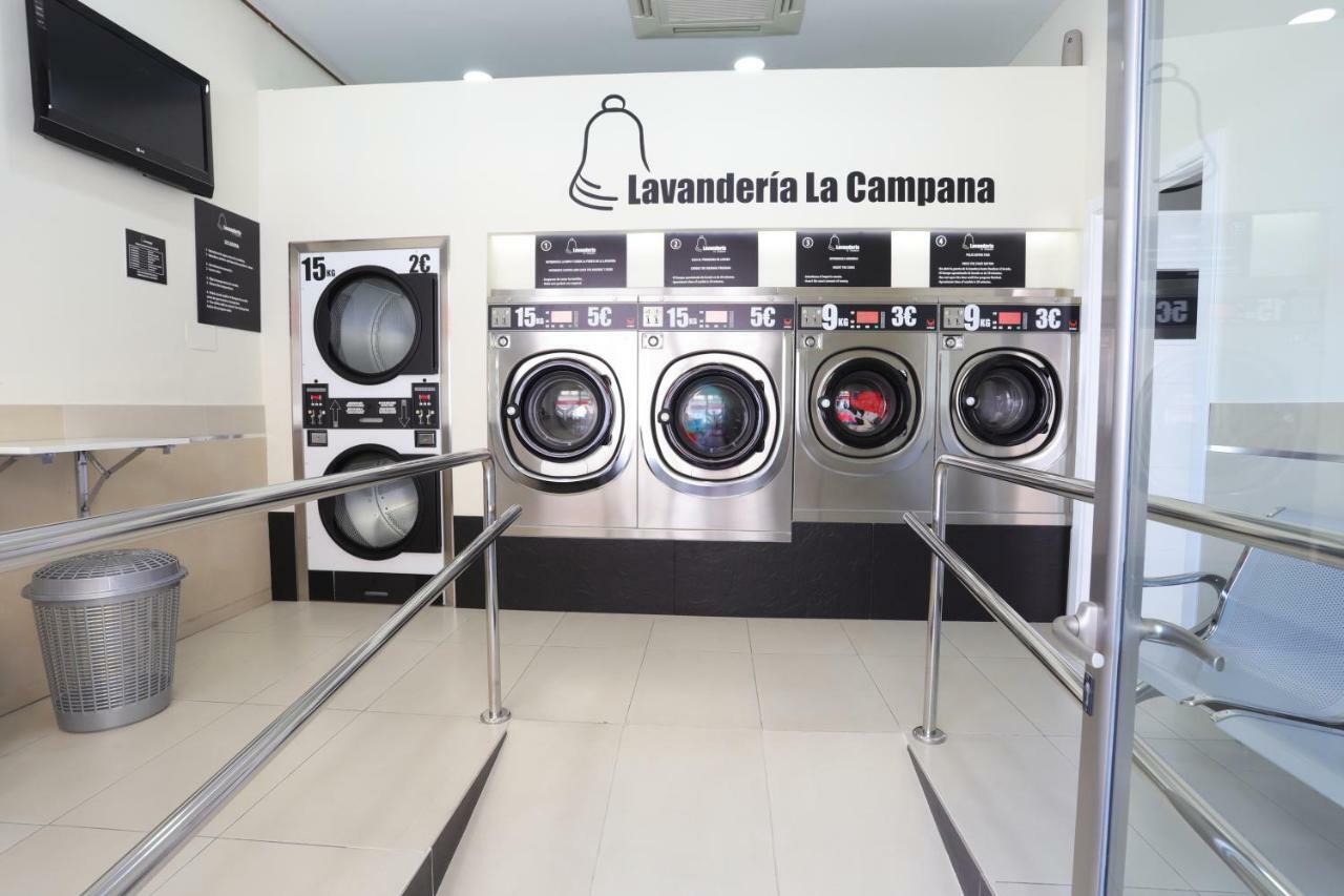 Hostal La Campana La Línea de la Concepción Eksteriør billede